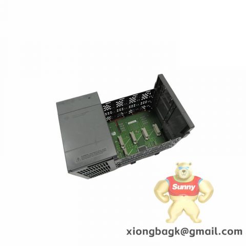 Allen-Bradley 1746-A4 Distributed Control Module